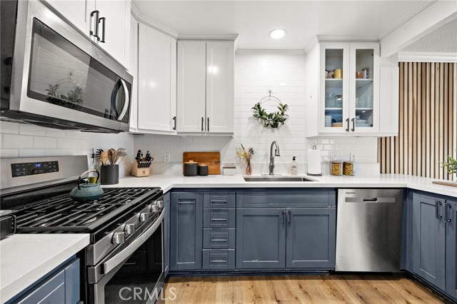 MLS #OC25240008 image #12