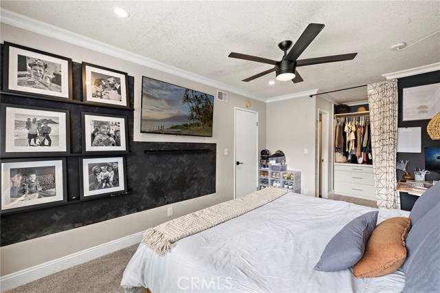 MLS #OC25240008 image #19