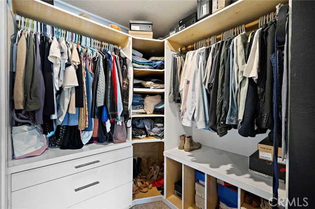 MLS #OC25240008 image #21