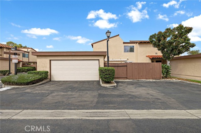 MLS #OC25240008 image #31