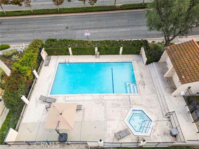 MLS #OC25240008 image #33