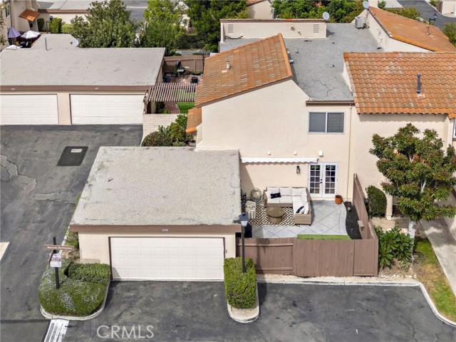 MLS #OC25240008 image #39