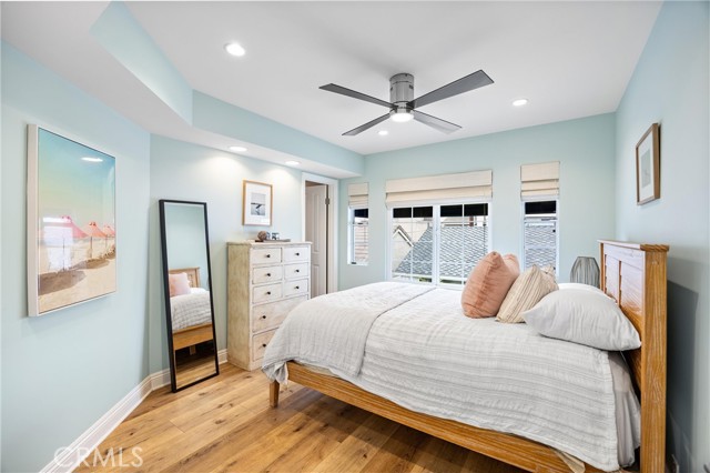 MLS #OC25240013 image #13