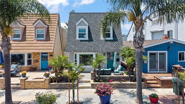 MLS #OC25240013 image #36