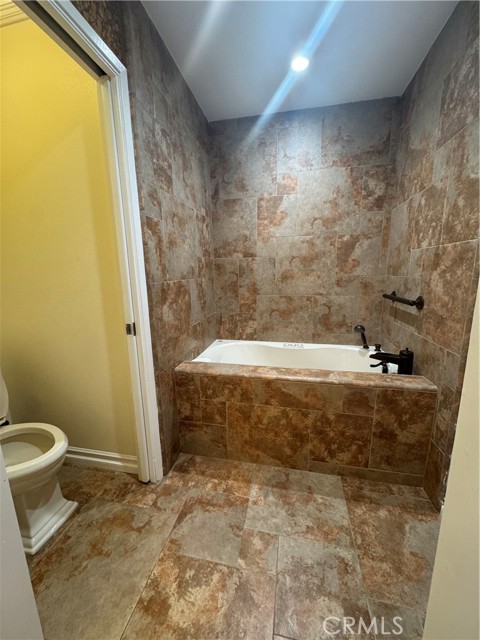 MLS #OC25240023 image #11