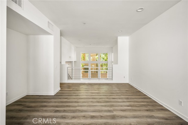 MLS #OC25240064 image #14