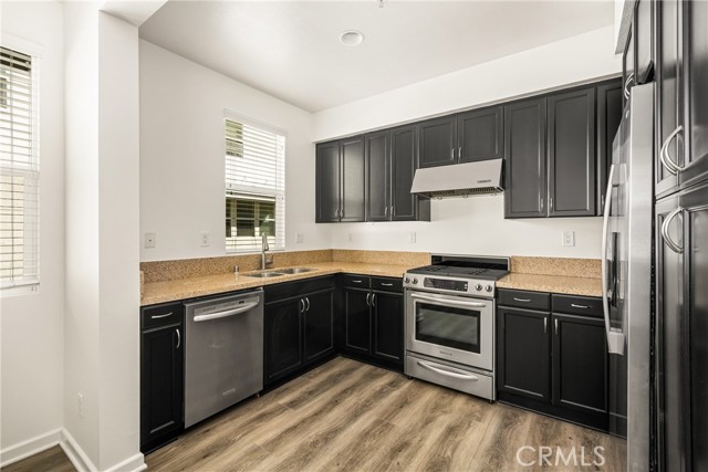 MLS #OC25240064 image #16