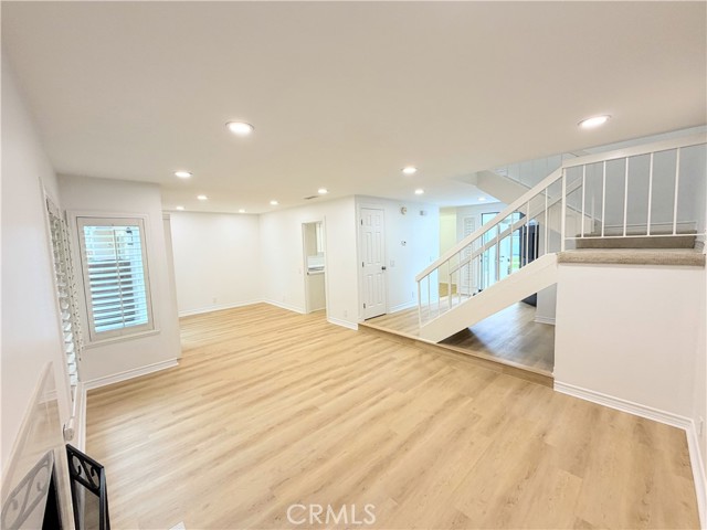 MLS #OC25240109 image #12