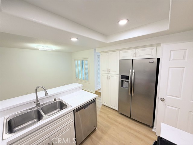 MLS #OC25240109 image #18