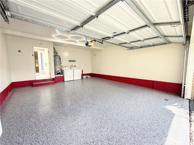 MLS #OC25240109 image #3