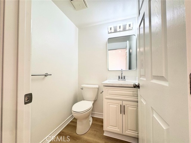 MLS #OC25240109 image #33