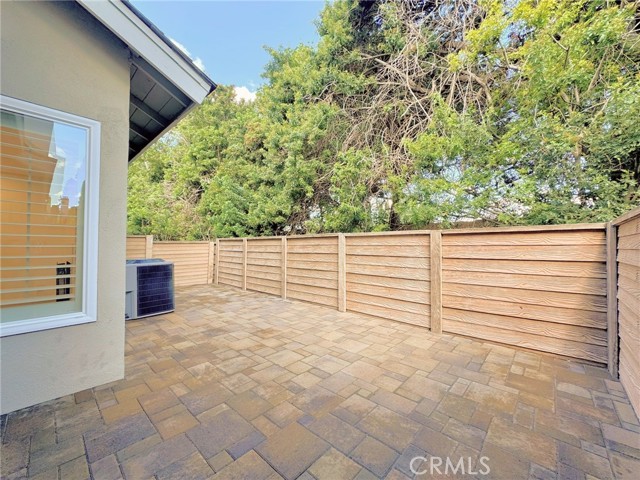 MLS #OC25240109 image #38