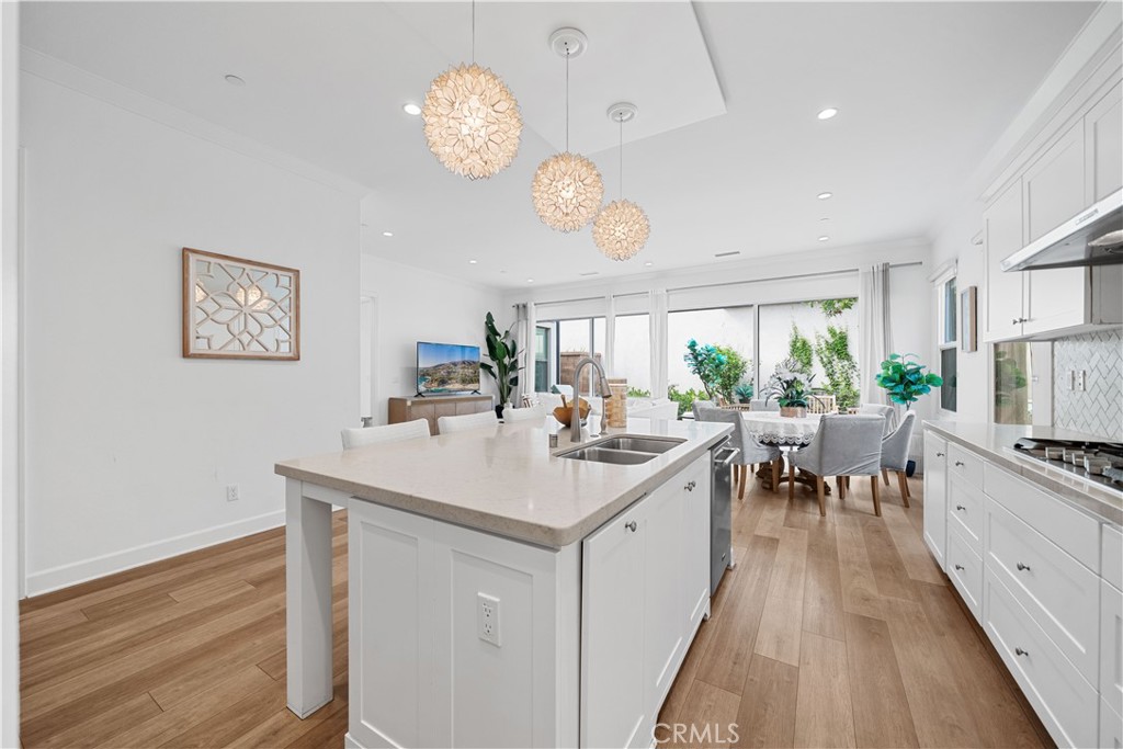 MLS #OC25240163 image #11