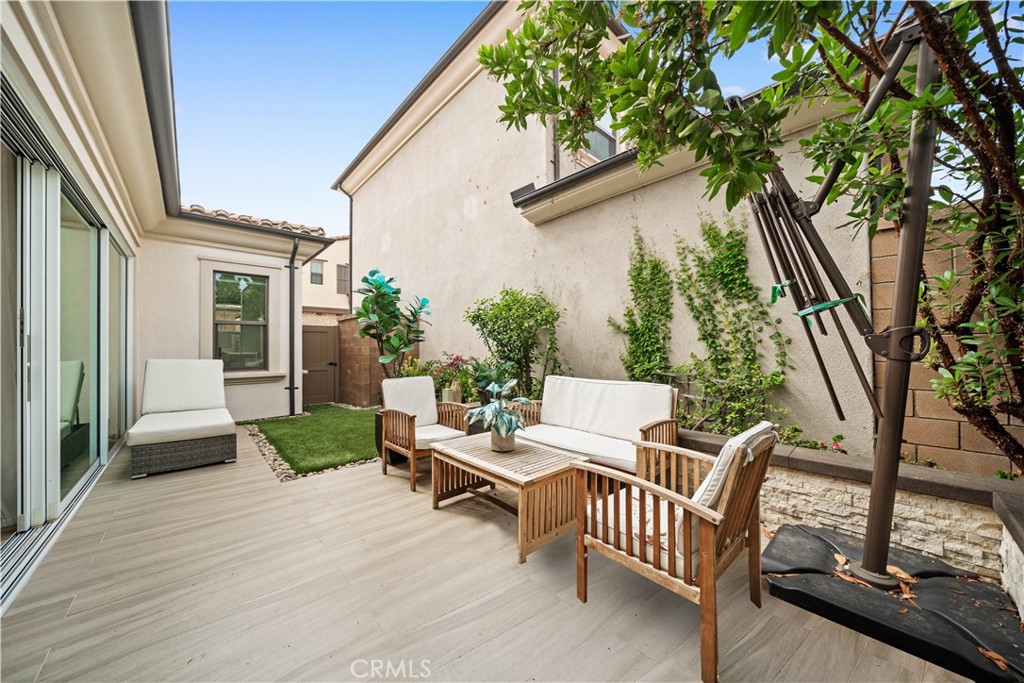 MLS #OC25240163 image #13