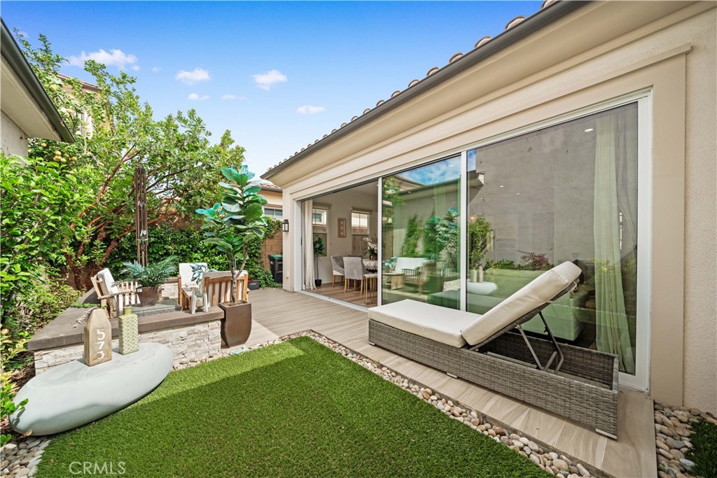 MLS #OC25240163 image #14