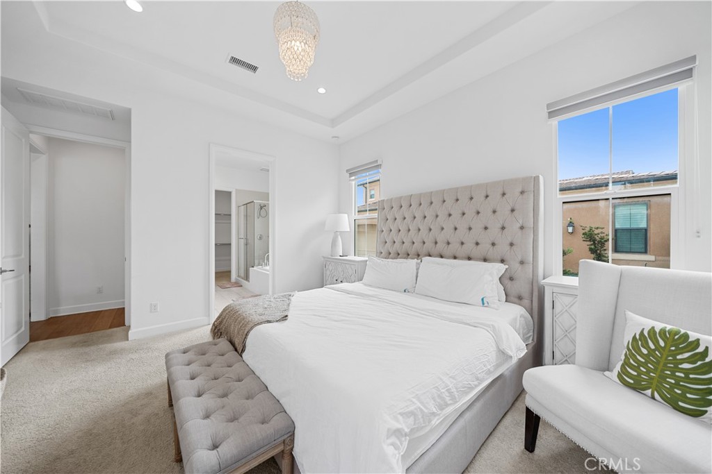 MLS #OC25240163 image #17