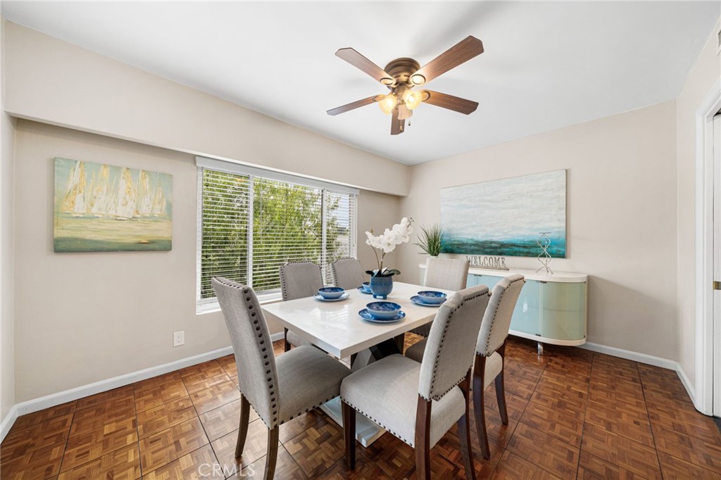 MLS #OC25240166 image #1