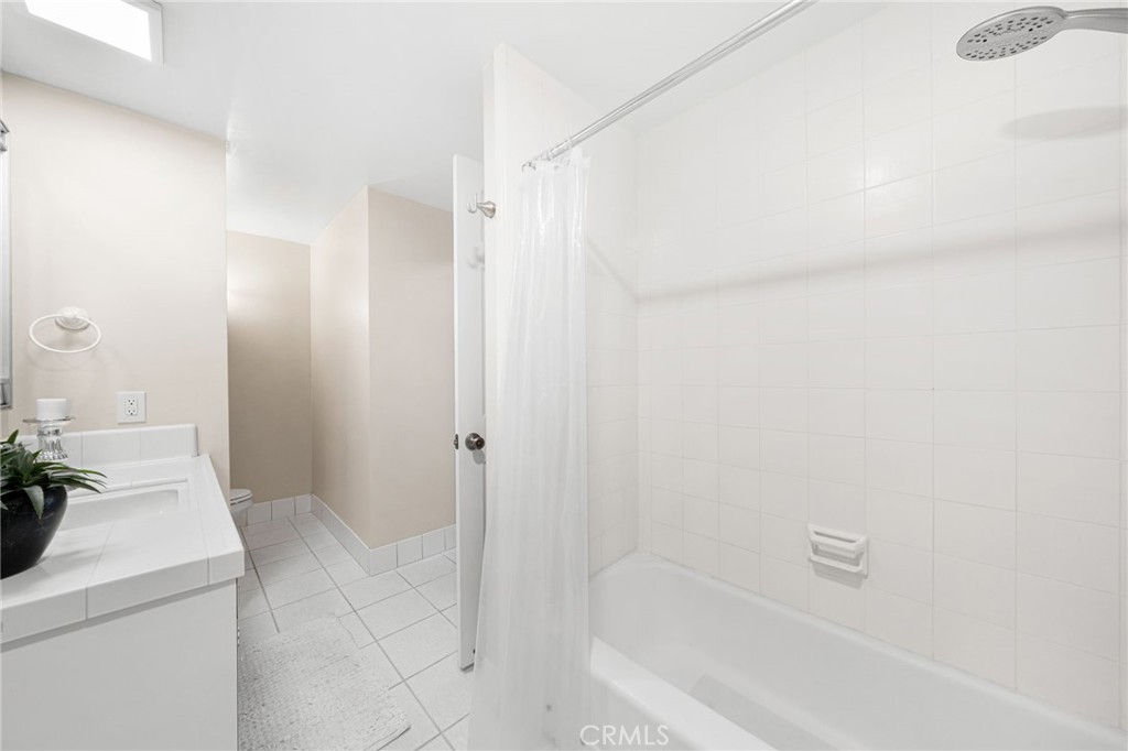 MLS #OC25240166 image #20