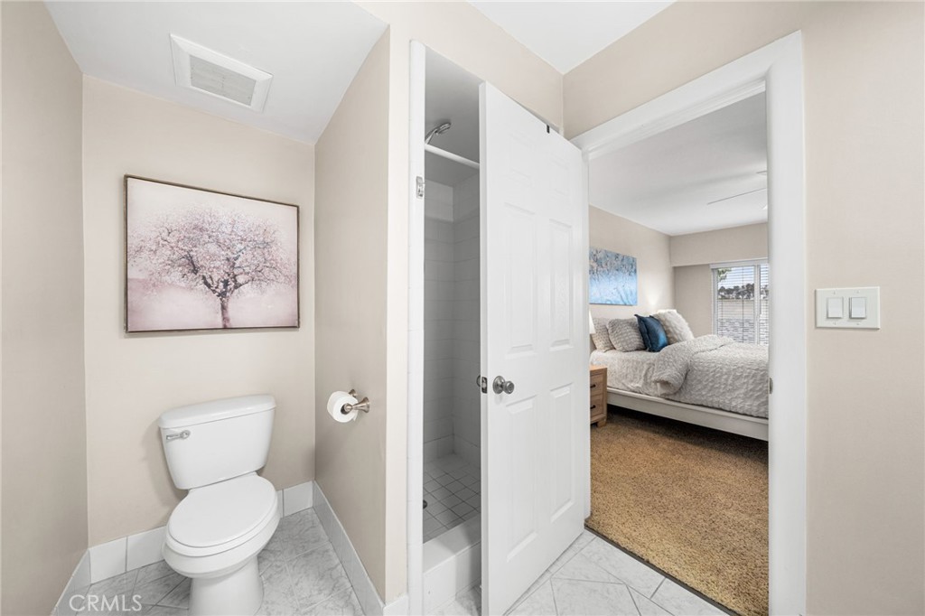 MLS #OC25240166 image #21