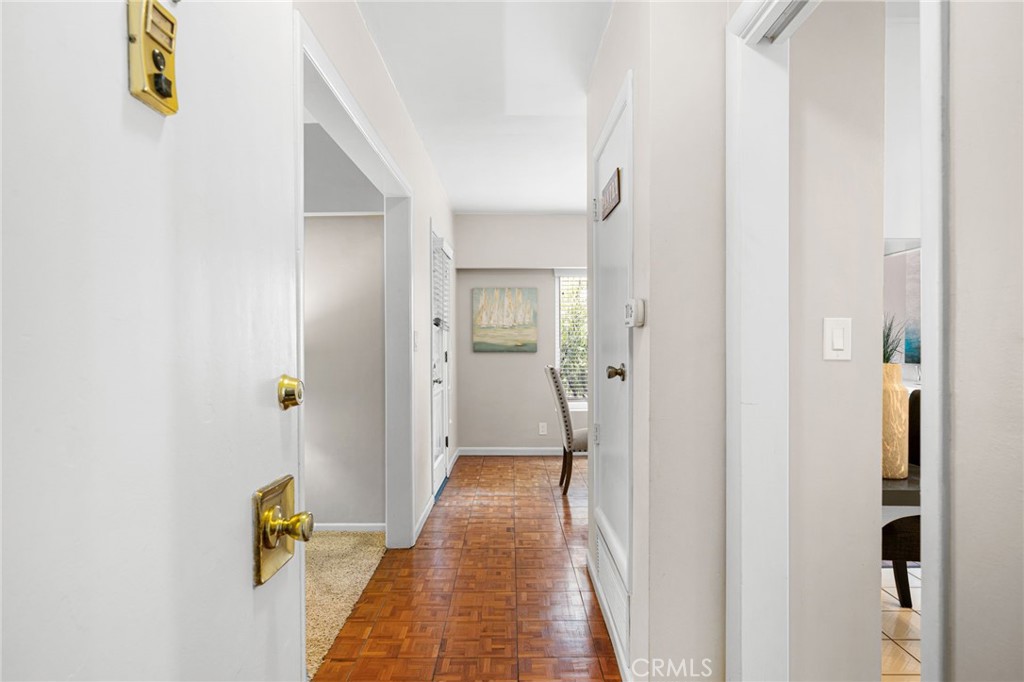 MLS #OC25240166 image #25