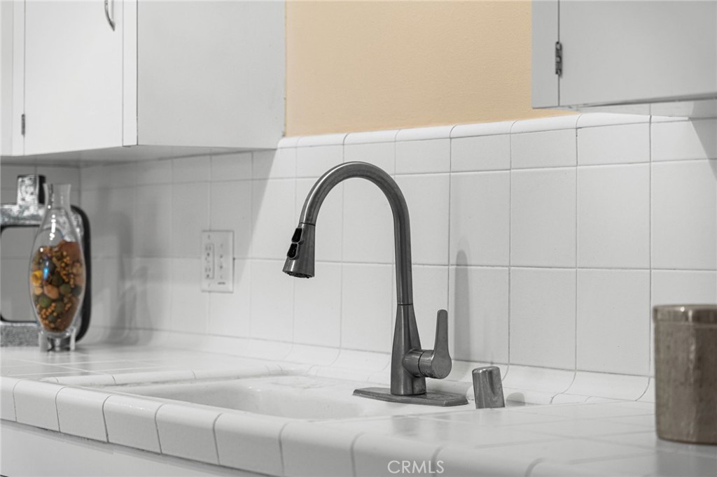 MLS #OC25240166 image #27