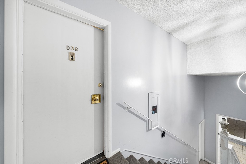 MLS #OC25240166 image #28