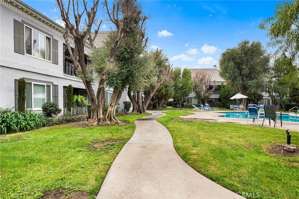 MLS #OC25240166 image #32