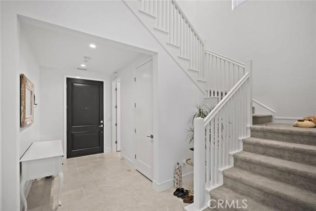 MLS #OC25240194 image #3