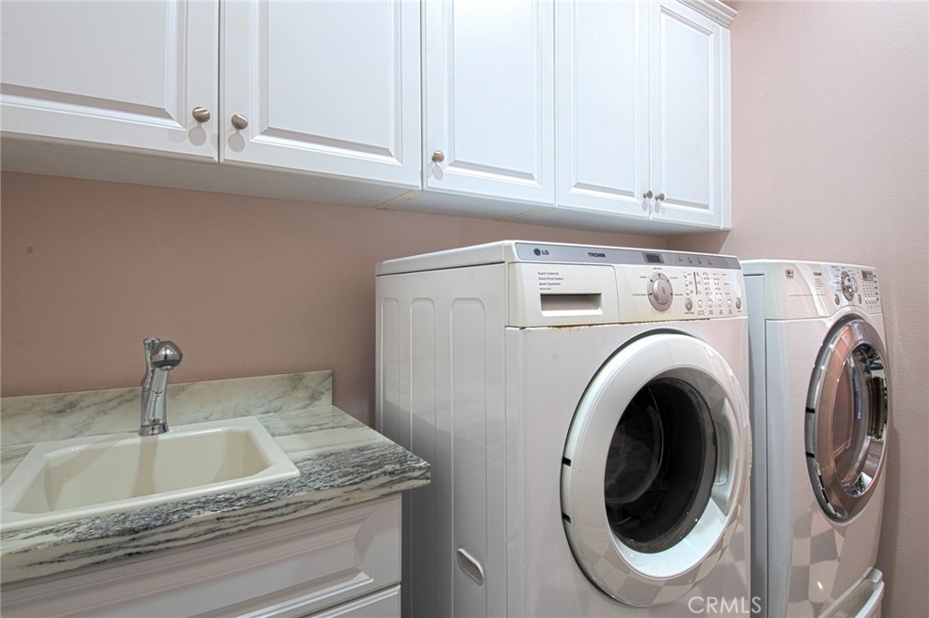 MLS #OC25240205 image #23