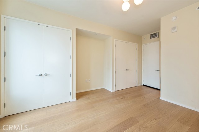 MLS #OC25240229 image #17