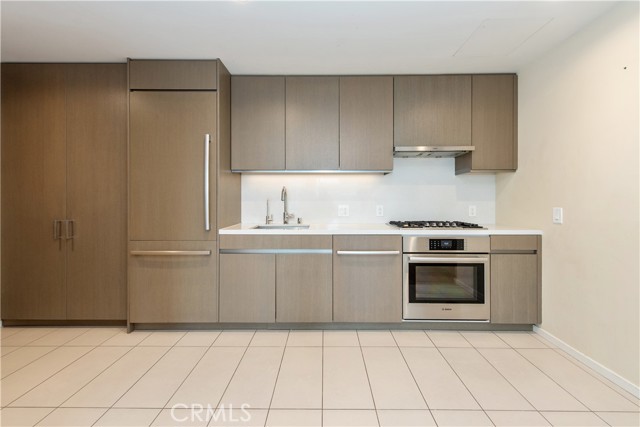 MLS #OC25240229 image #8