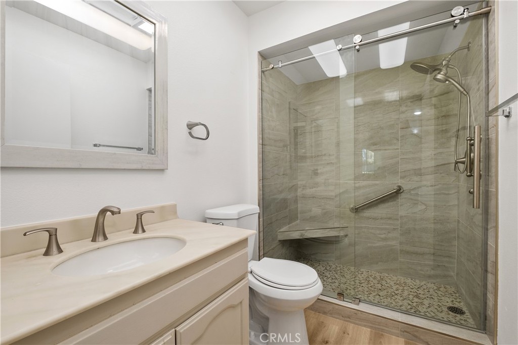 MLS #OC25240247 image #16