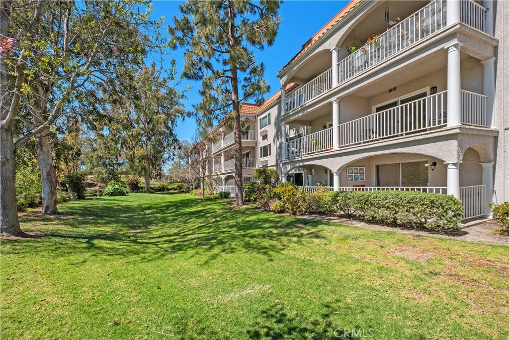 MLS #OC25240247 image #23