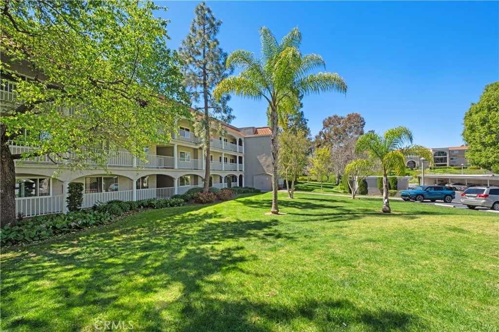 MLS #OC25240247 image #28