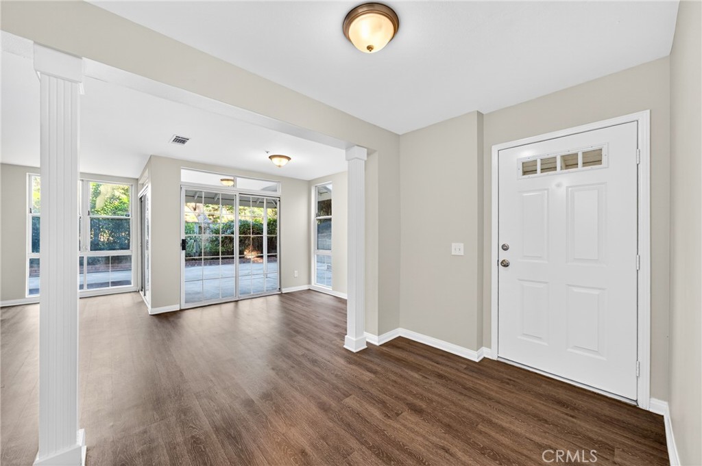 MLS #OC25240279 image #11