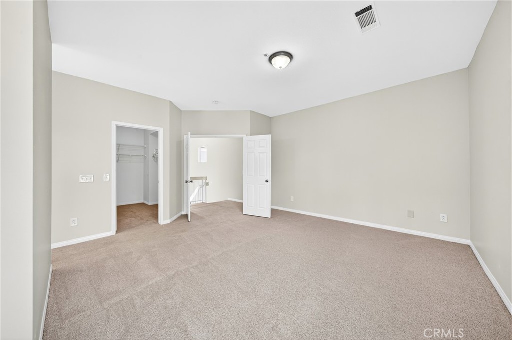 MLS #OC25240279 image #27