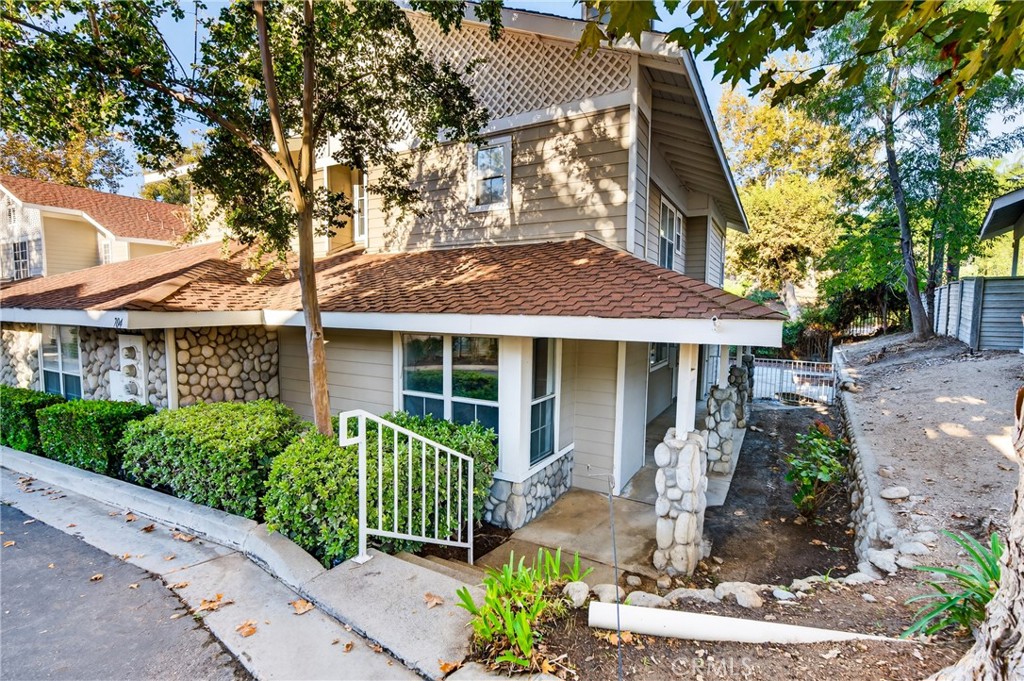 MLS #OC25240279 image #6