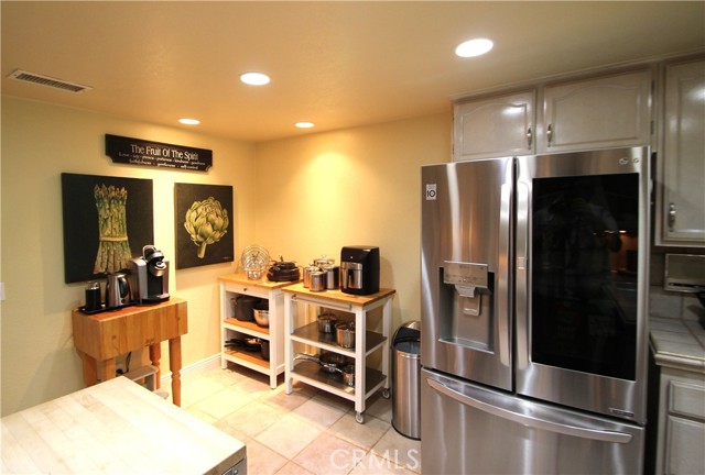 MLS #OC25240290 image #13