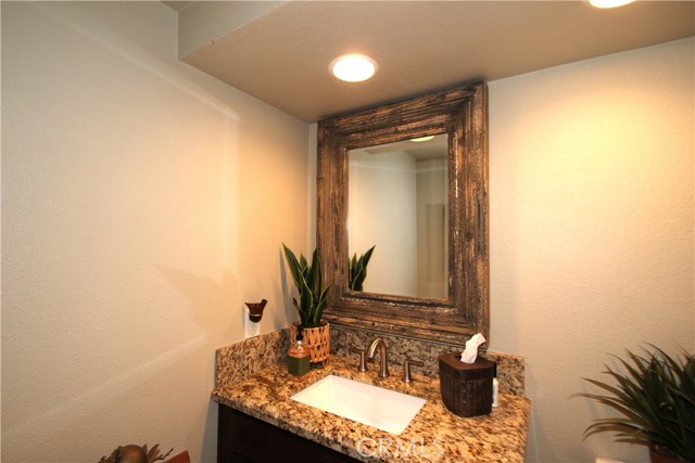 MLS #OC25240290 image #17