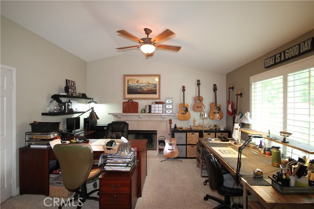 MLS #OC25240290 image #24