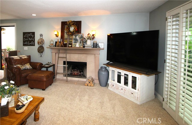 MLS #OC25240290 image #7