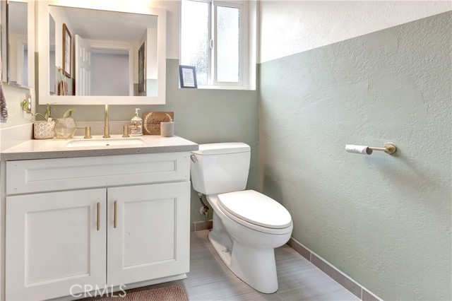 MLS #OC25240321 image #19