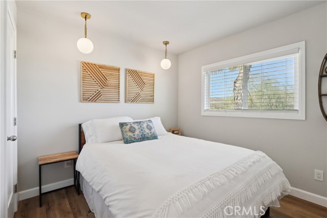 MLS #OC25240323 image #16