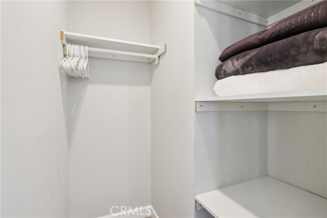 MLS #OC25240323 image #21