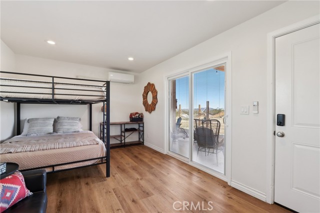 MLS #OC25240323 image #23