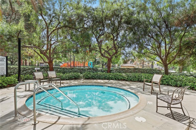 MLS #OC25240331 image #35