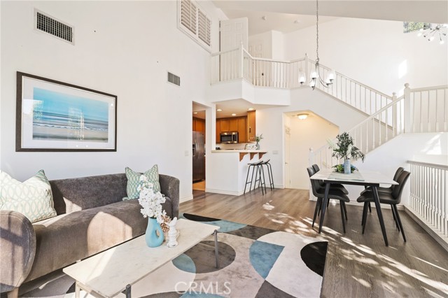 MLS #OC25240331 image #7