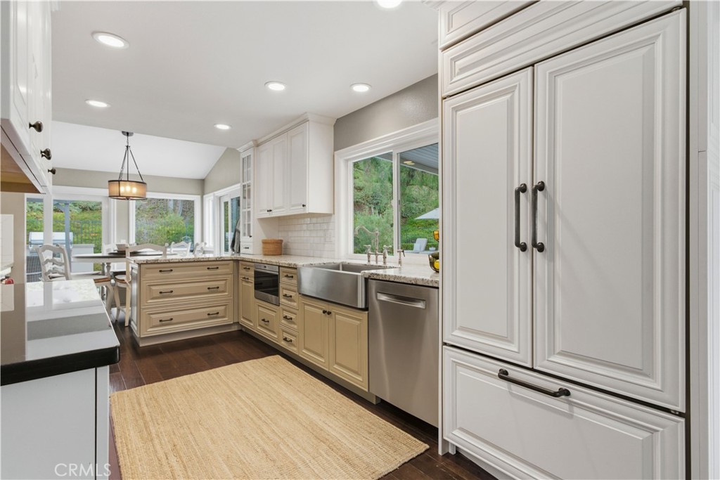 MLS #OC25240338 image #17