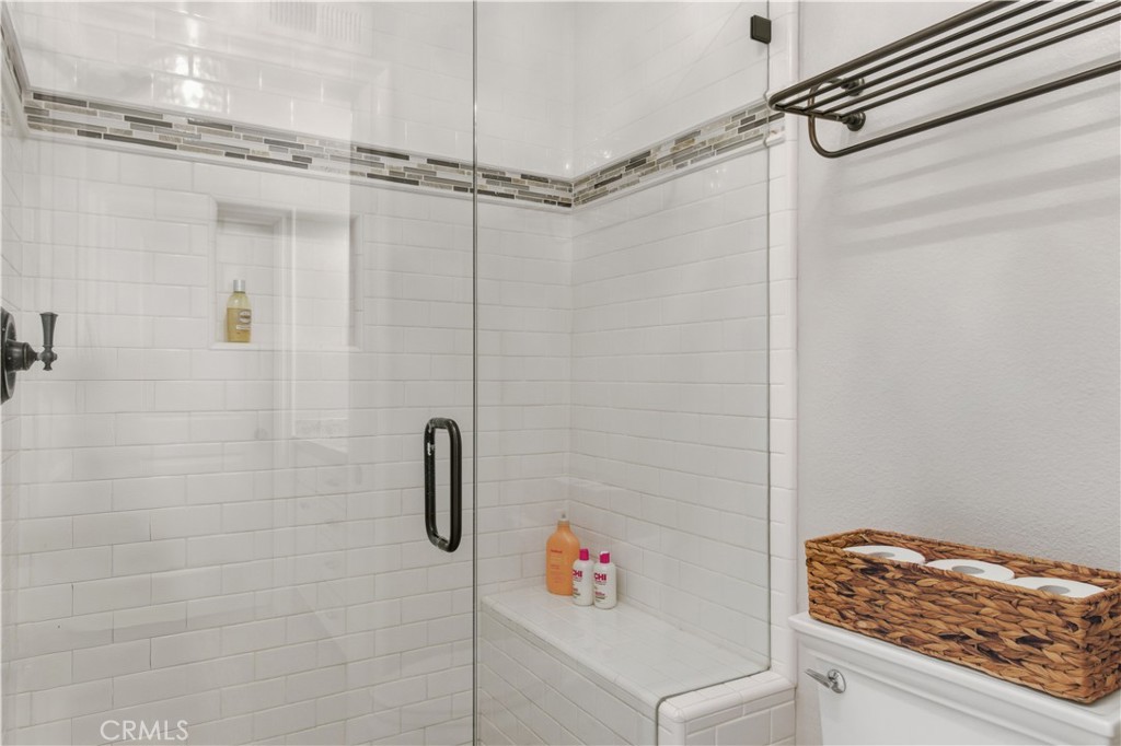 MLS #OC25240338 image #25