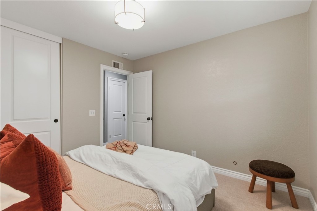 MLS #OC25240338 image #30